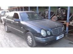 mercedes-benz clase e (w210) berlina del año 1997