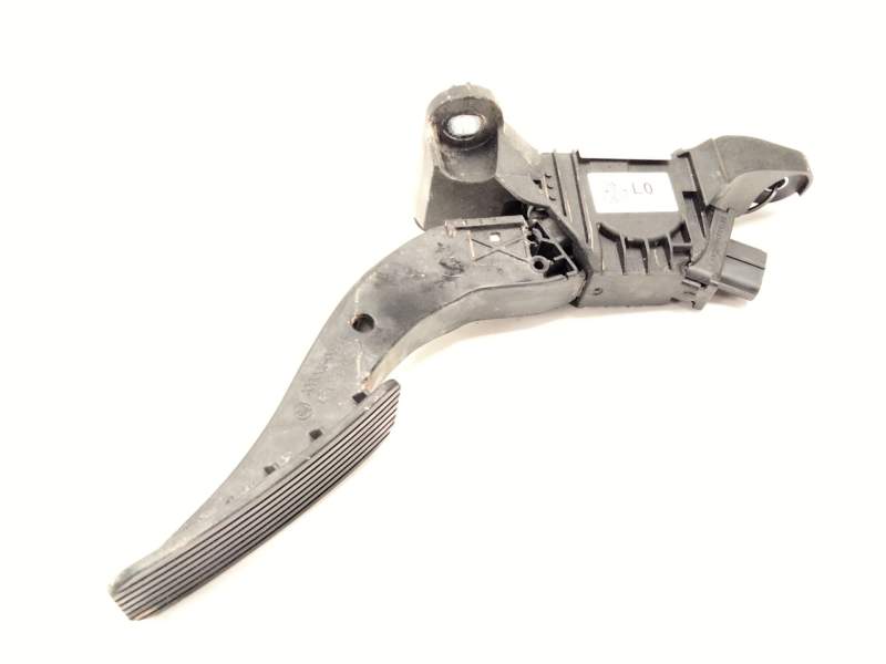 Recambio de pedal acelerador para kia stonic (yb) 1.2 cvvt referencia OEM IAM 32700H8100  