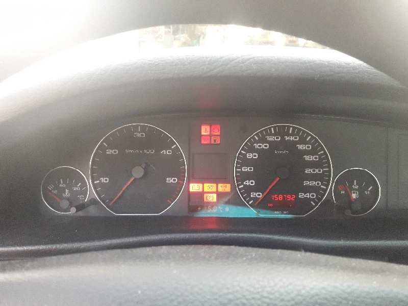 audi a6 berlina (c4) del año 1995