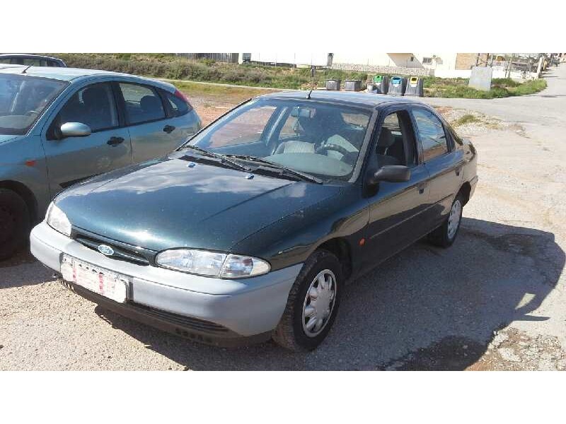 ford mondeo berlina (gd) del año 1996