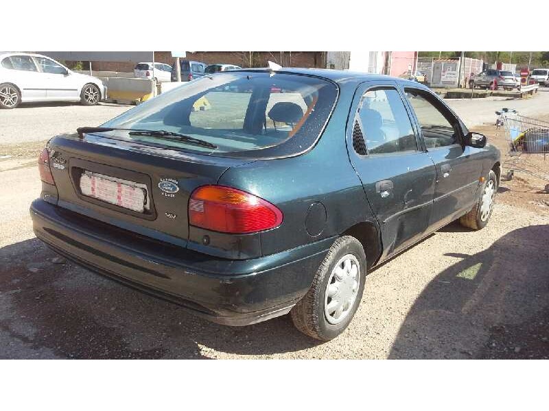 ford mondeo berlina (gd) del año 1996