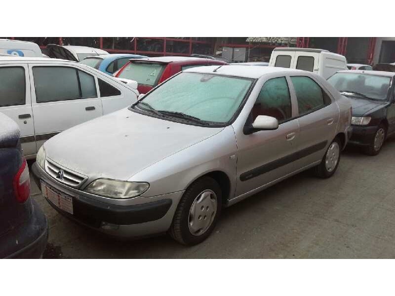 citroën xsara berlina del año 1999