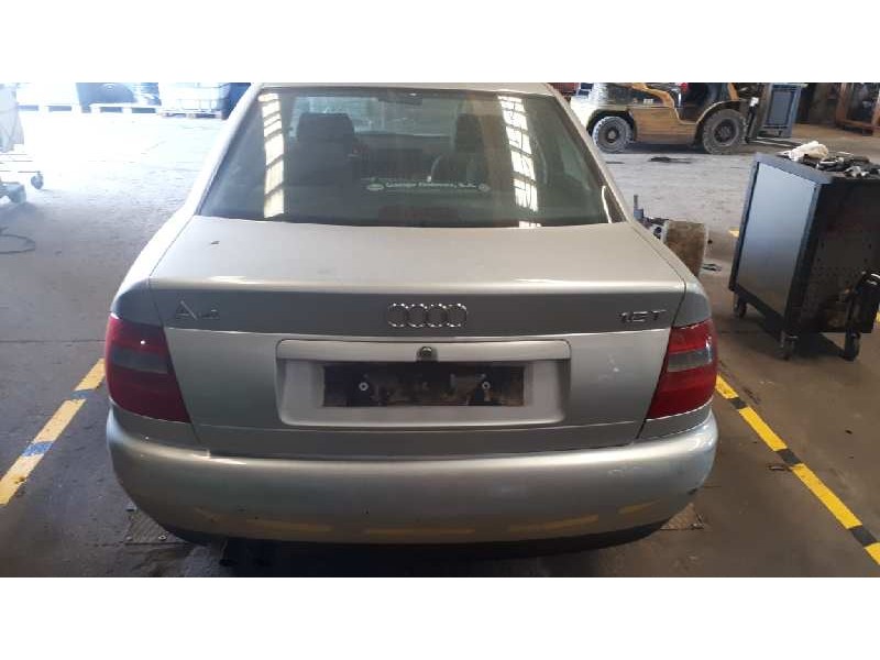 audi a4 berlina (b5) del año 1996