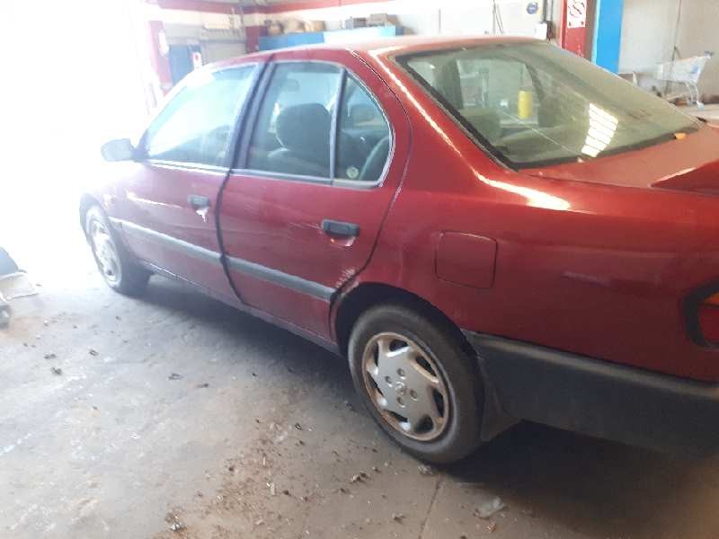 nissan primera berl./familiar (p10/w10) del año 1993