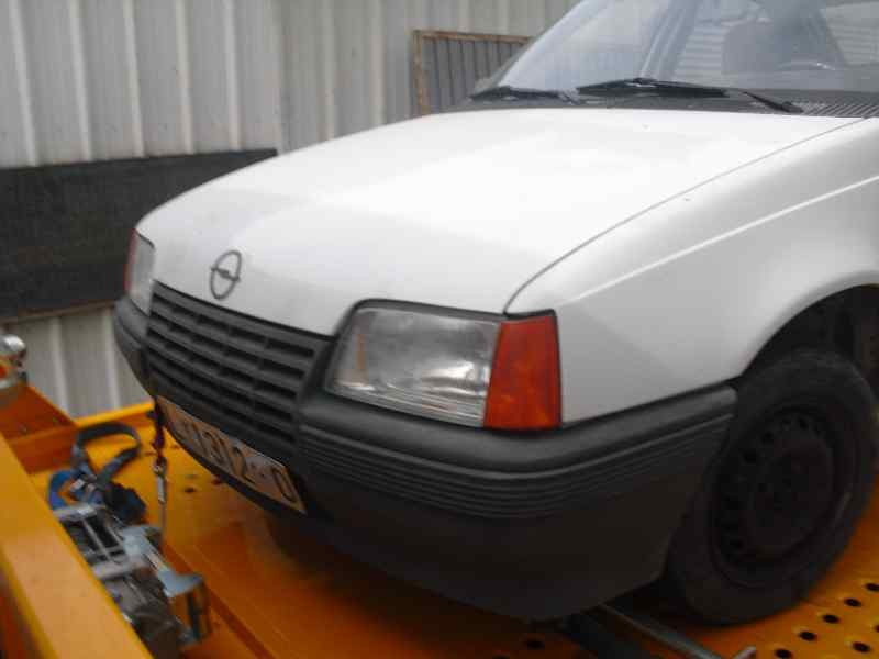 opel kadett e del año 1988