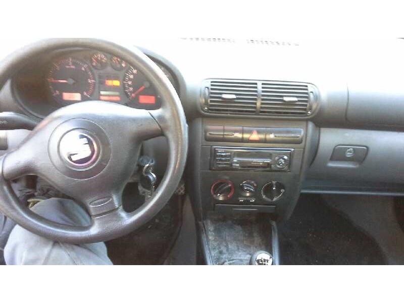 seat toledo (1m2) del año 1999