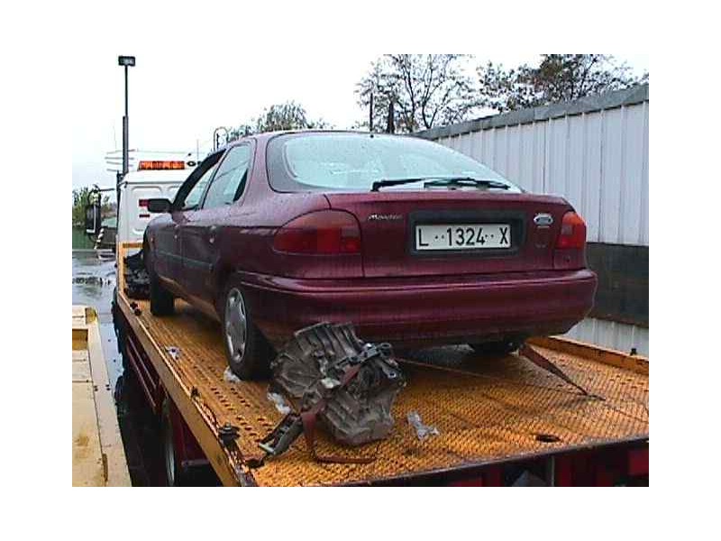 ford mondeo berlina/familiar (fd) del año 1996