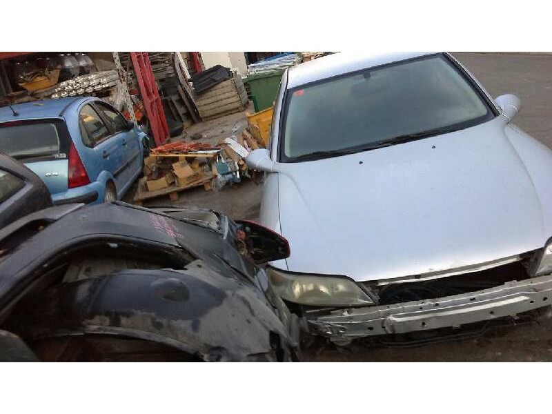 opel vectra b berlina del año 1999