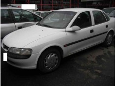 opel vectra b berlina del año 1996