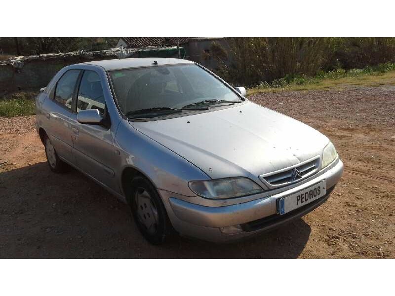 citroën xsara berlina del año 2000