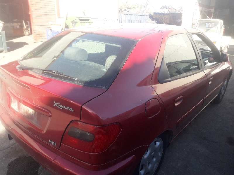 citroën xsara berlina del año 2000
