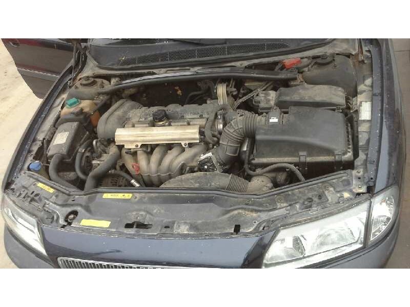 volvo s80 berlina del año 1999