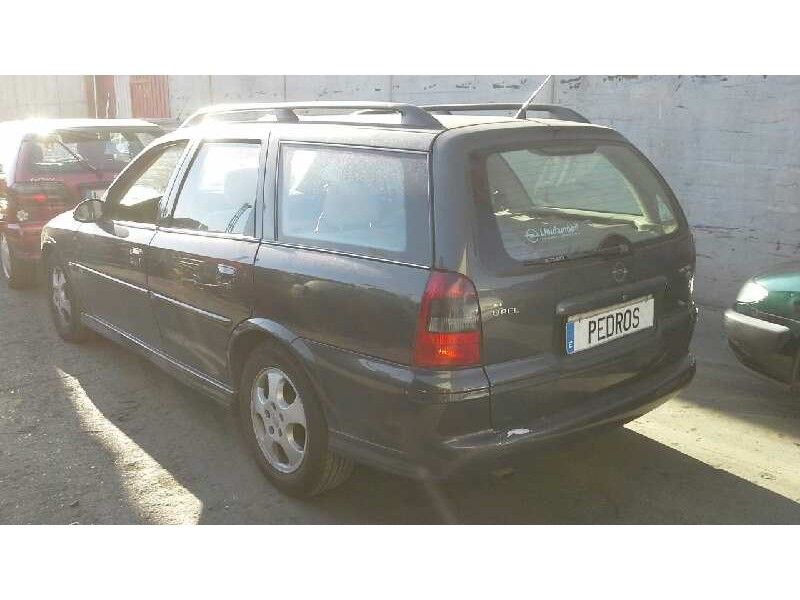 opel vectra b caravan del año 2000