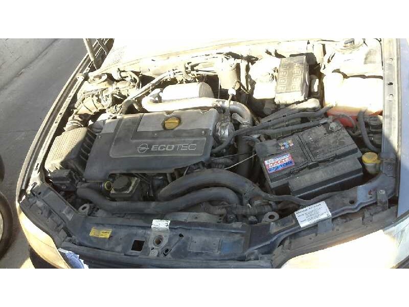 opel vectra b caravan del año 2000