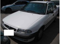opel astra f berlina del año 1994