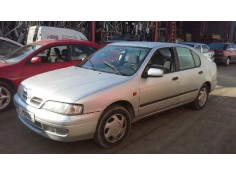 nissan primera berlina (p11) del año 1997