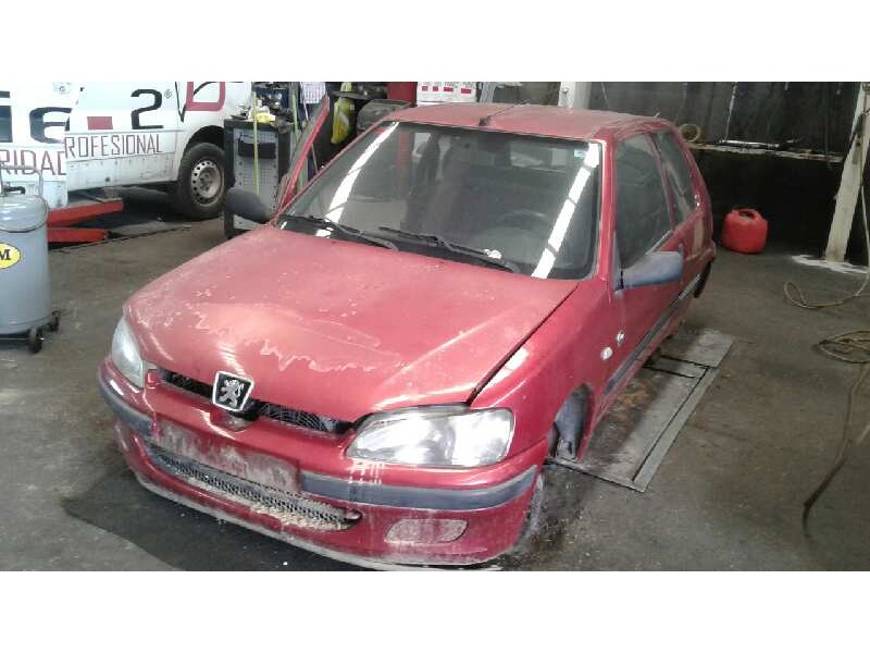 peugeot 106 (s2) del año 2000