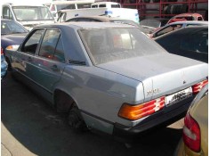 mercedes-benz clase c (w201) berlina del año 1988 2