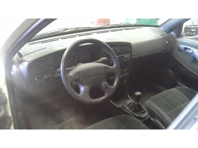 volkswagen passat berlina (312) del año 1994