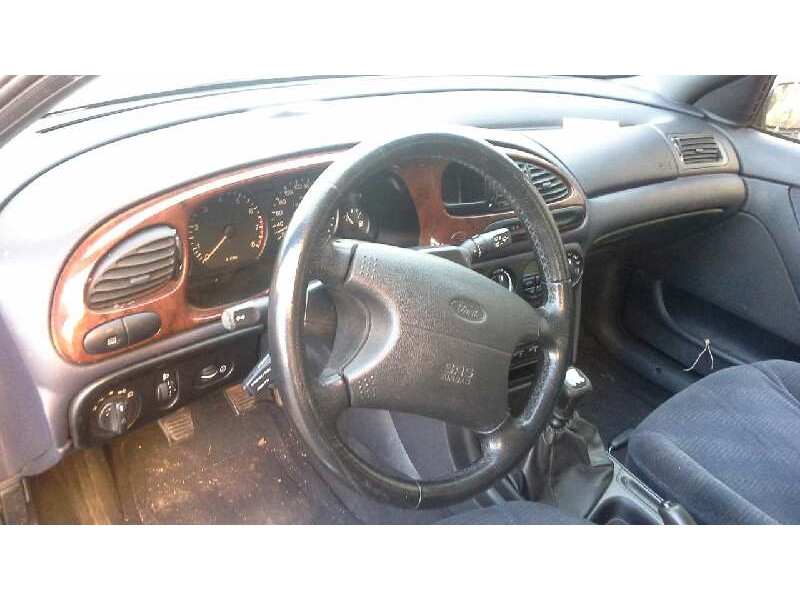 ford mondeo berlina (gd) del año 1997