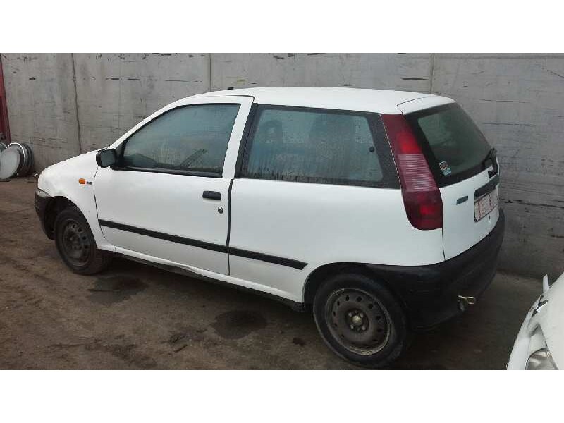 fiat punto berlina (176) del año 1998