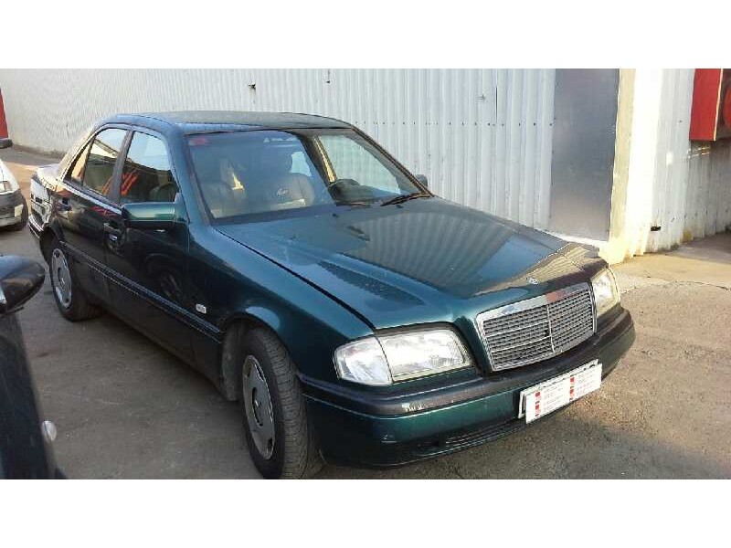 mercedes-benz clase c (w202) berlina del año 1996