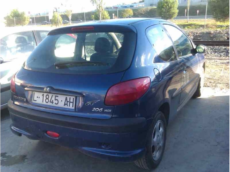 peugeot 206 berlina del año 2003