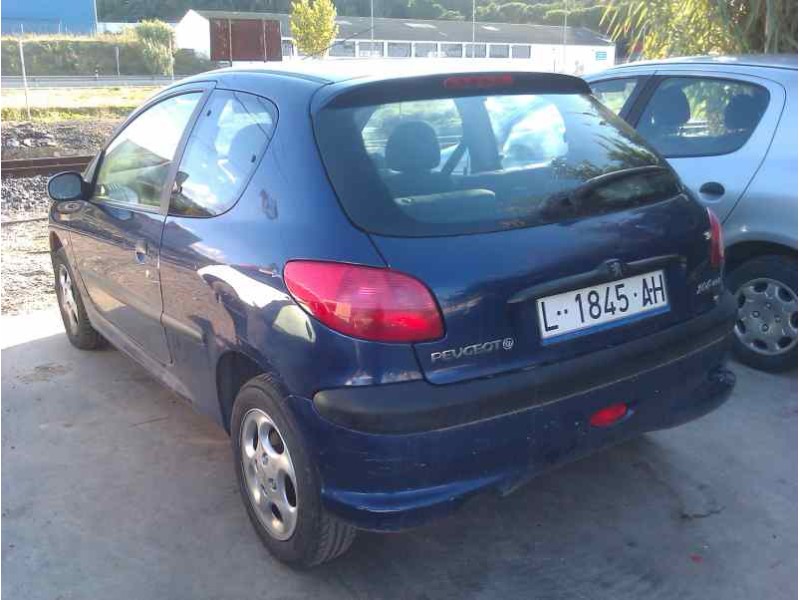 peugeot 206 berlina del año 2003