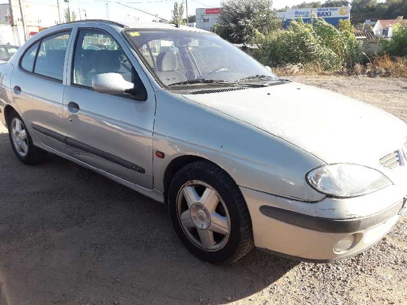 renault megane i fase 2 classic (la..) del año 1999