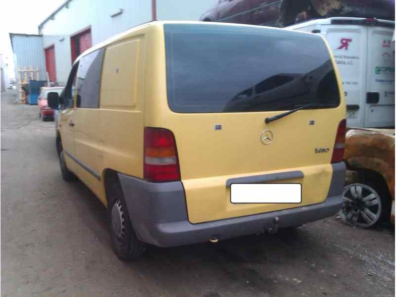 mercedes-benz vito (w638) caja cerrada del año 2000