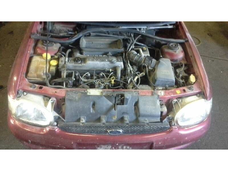 ford escort berlina/turnier del año 1997