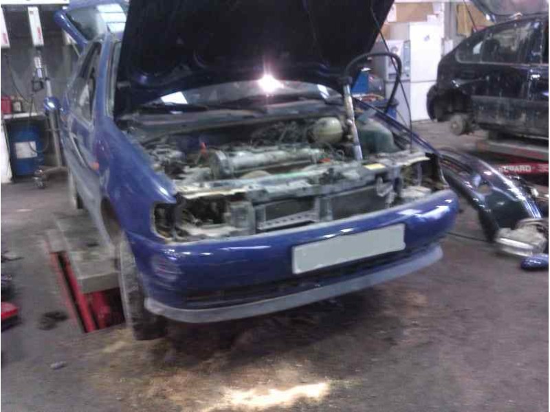 volkswagen polo berlina (6n1) del año 1995