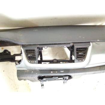 Recambio de salpicadero para kia stonic (yb) 1.2 cvvt referencia OEM IAM 84711H8AA0  
