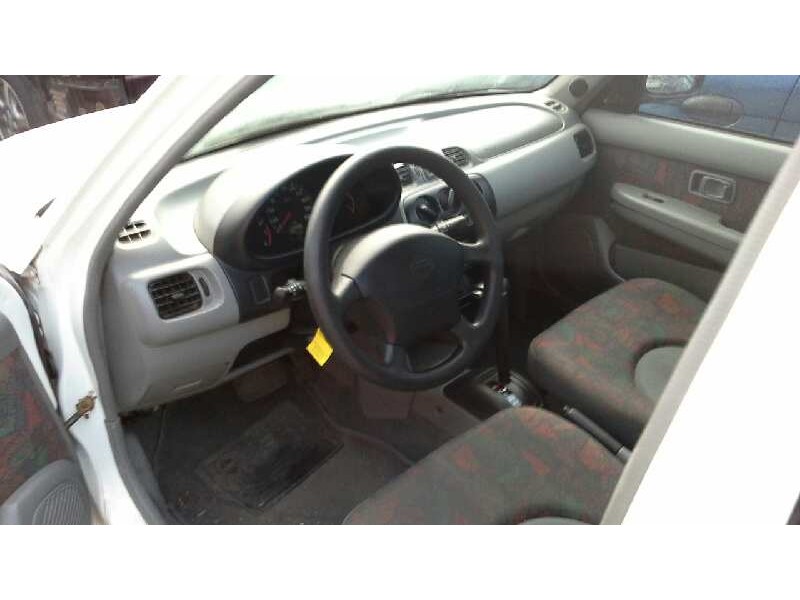 nissan micra (k11) del año 1999
