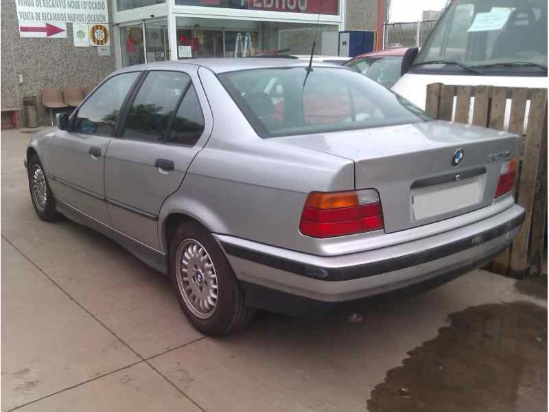 bmw serie 3 berlina (e36) del año 1994