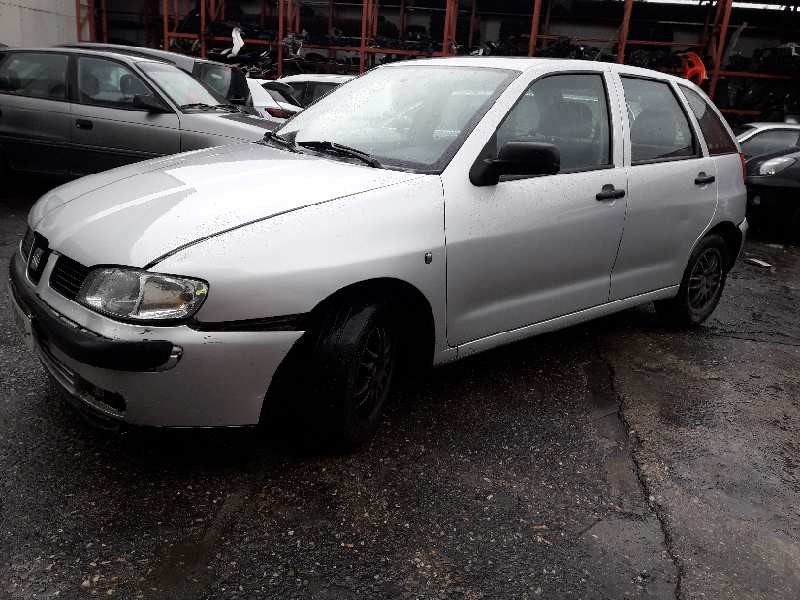 seat ibiza (6k1) del año 2000