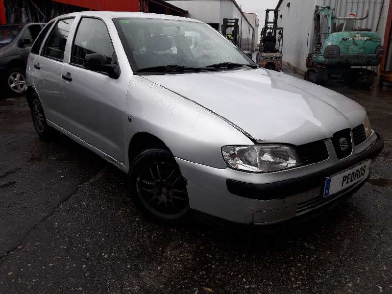 seat ibiza (6k1) del año 2000