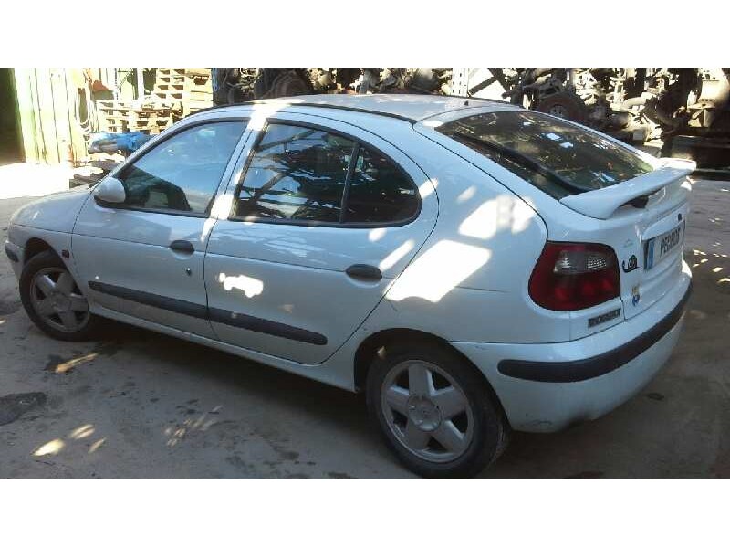 renault megane i berlina hatchback (ba0) del año 1999