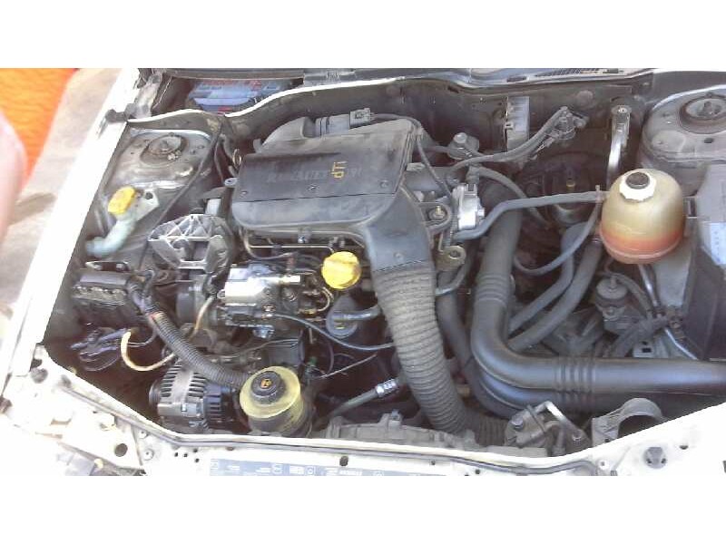 renault megane i berlina hatchback (ba0) del año 1999