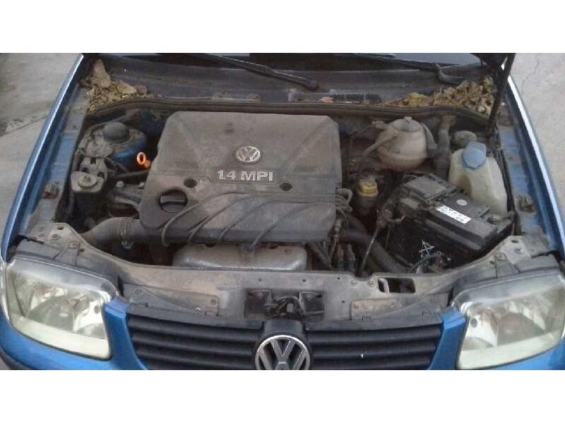 volkswagen polo berlina (6n2) del año 2000