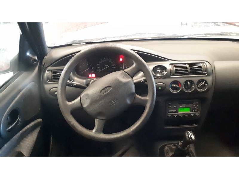 ford escort berl./turnier del año 1996