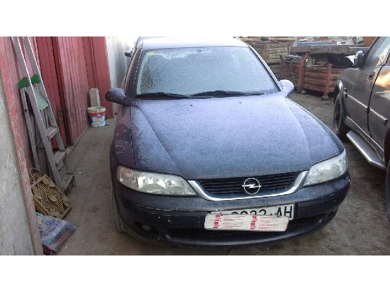 opel vectra b berlina del año 1999