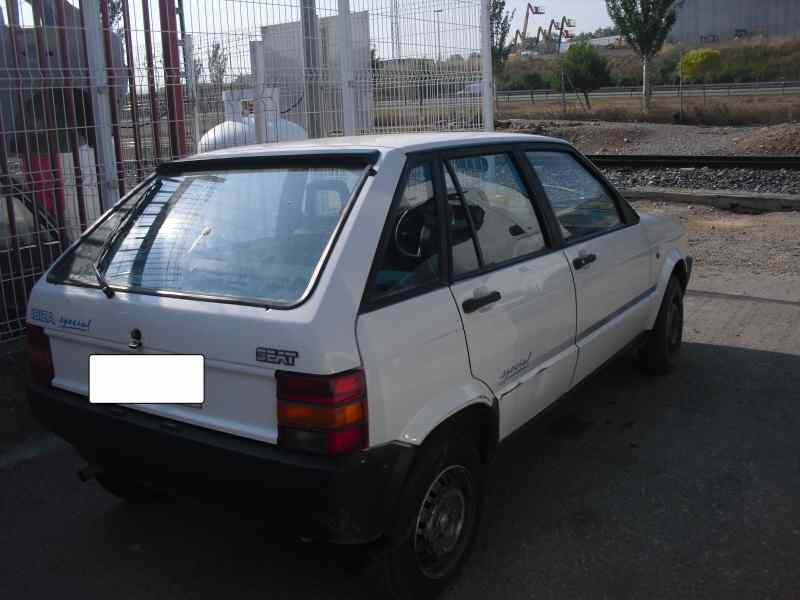 seat ibiza del año 1990