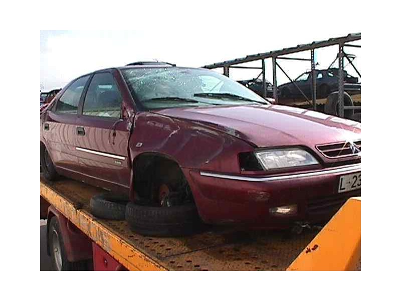 citroën xantia berlina del año 1950