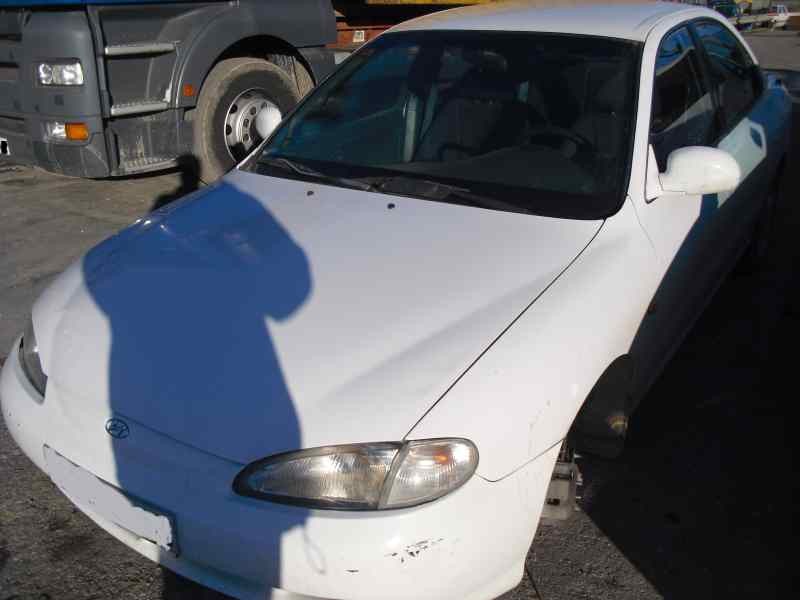 hyundai lantra berlina (rd) del año 1996