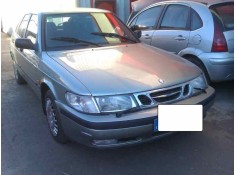 saab 9-3 berlina del año 2000 2