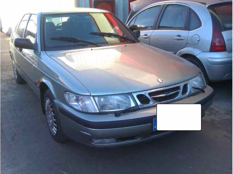 saab 9-3 berlina del año 2000