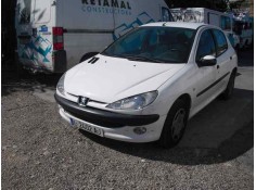 peugeot 206 berlina del año 2002