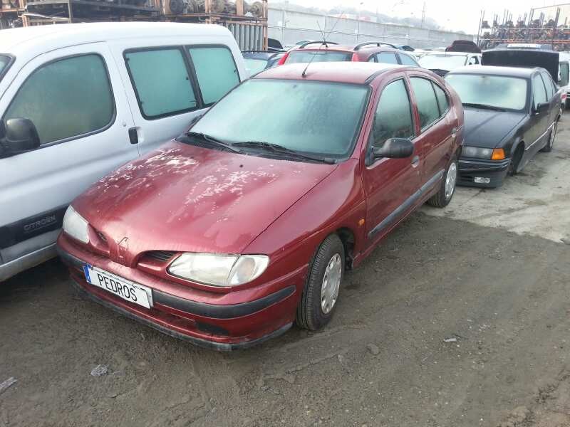 renault megane i berlina hatchback (ba0) del año 1996