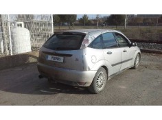 ford focus berlina (cak) del año 2000 2